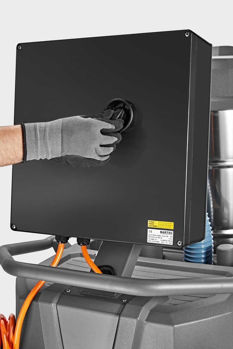 Aspirador Industrial Kärcher IVM 100/55 M Z22 - Imagem 3